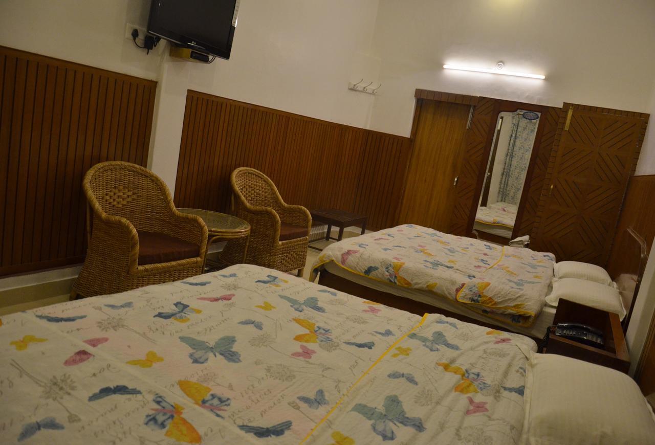 Clarks Hotel Mussoorie Ngoại thất bức ảnh