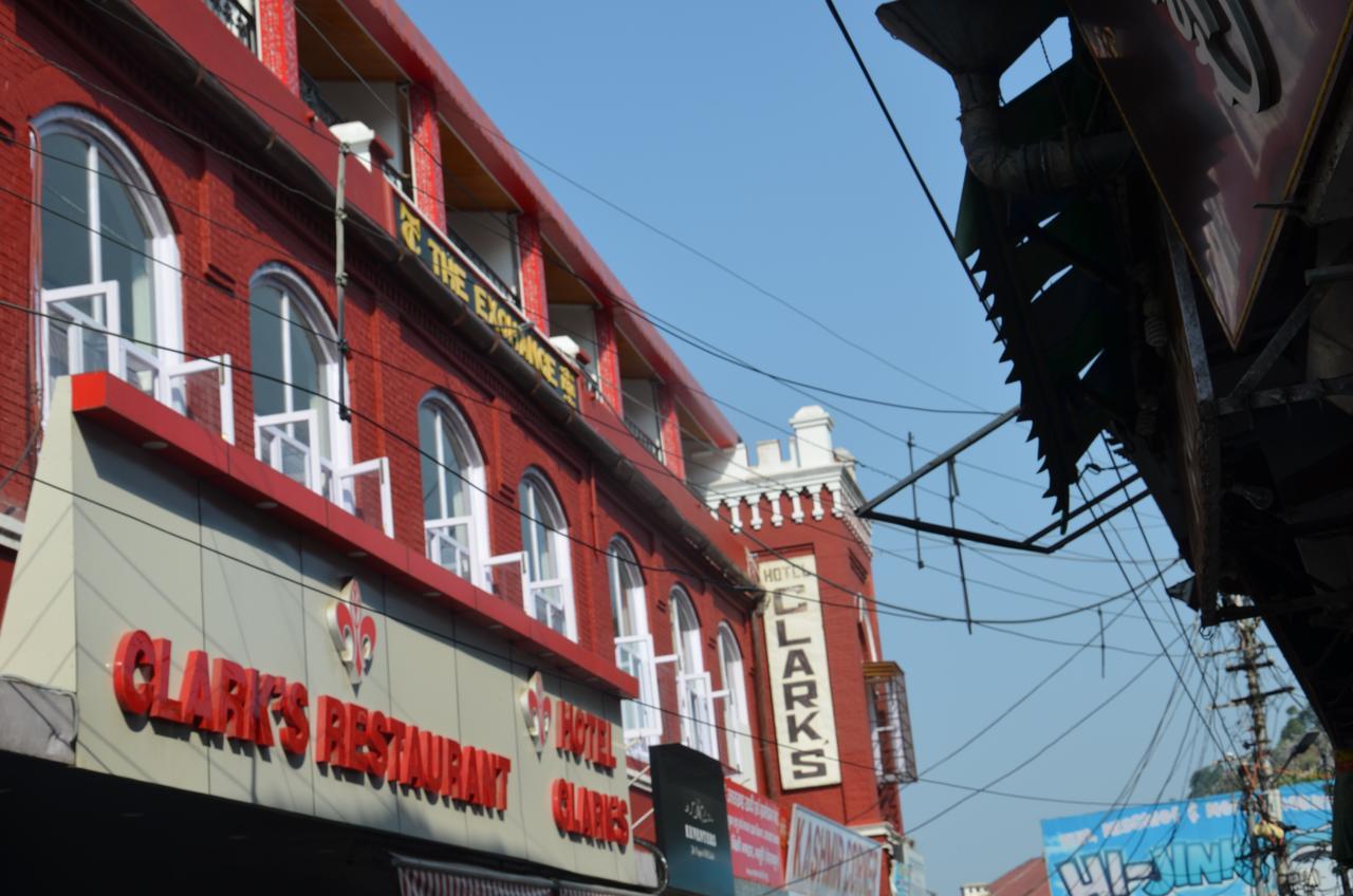 Clarks Hotel Mussoorie Ngoại thất bức ảnh