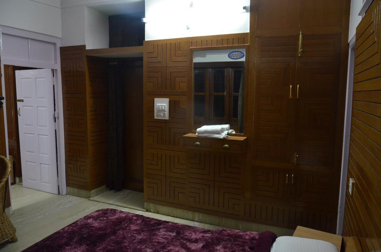 Clarks Hotel Mussoorie Ngoại thất bức ảnh