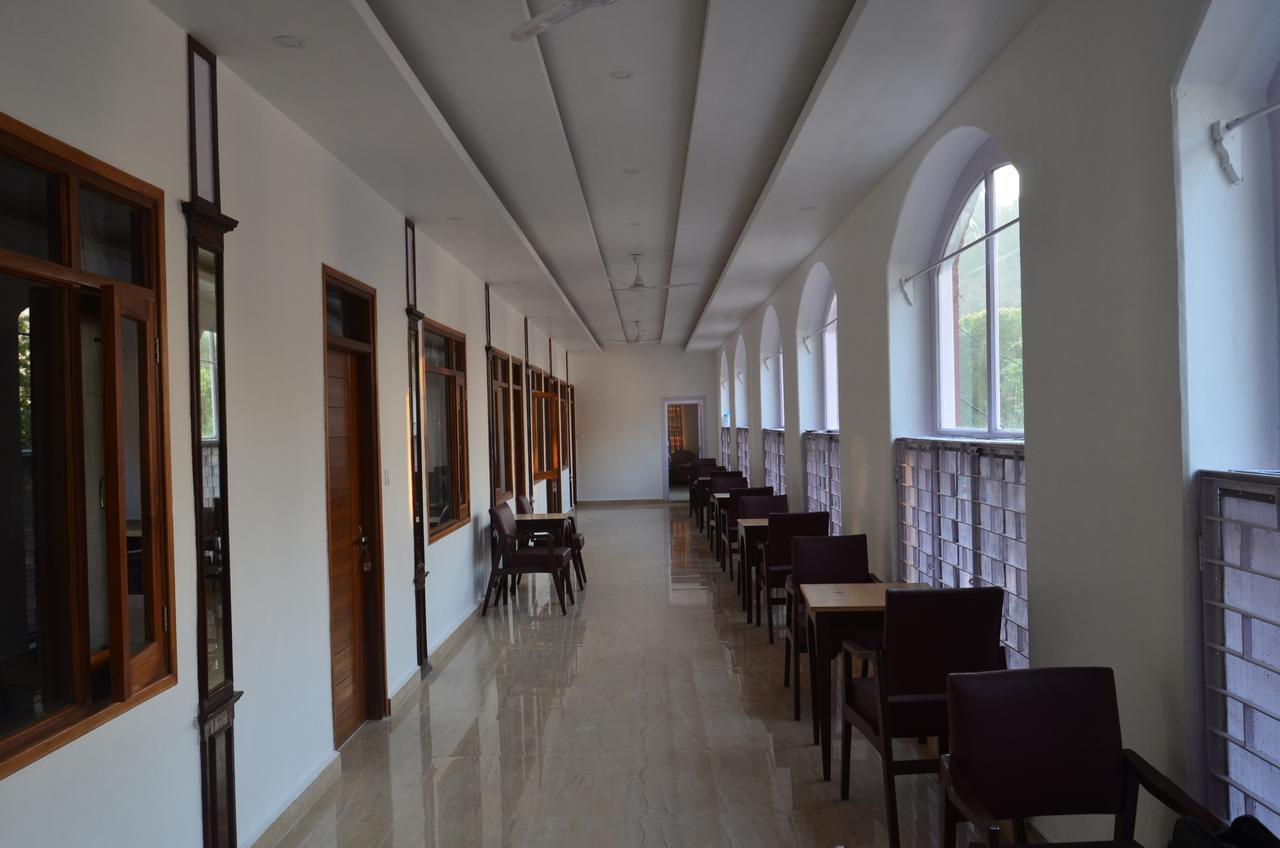Clarks Hotel Mussoorie Ngoại thất bức ảnh